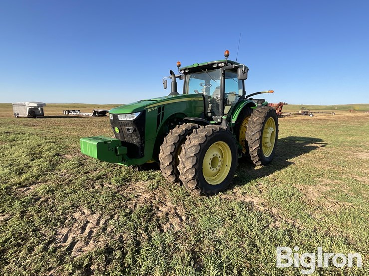 2016-john-deere-8370r-image-1