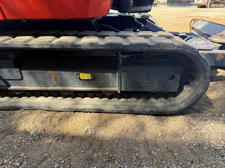 2014-kubota-kx080-4-image-12
