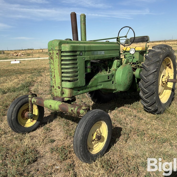 1952 JOHN DEERE MODEL A