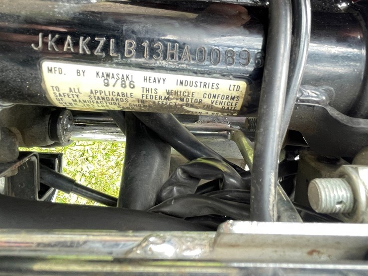 #313-•-1987-kawasaki-ltd-305-motorcycle-(has-wi-title)-(eau-claire,-wi)-image-30