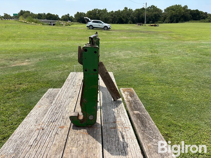 john-deere-2-image-8
