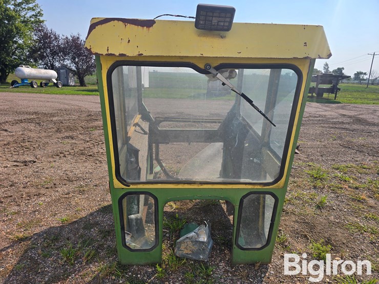 john-deere-4020-image-2