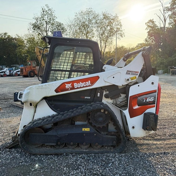 2022 BOBCAT T66