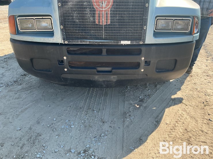 1986-kenworth-t600-image-16