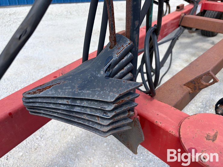 2011-case-ih-200-image-14