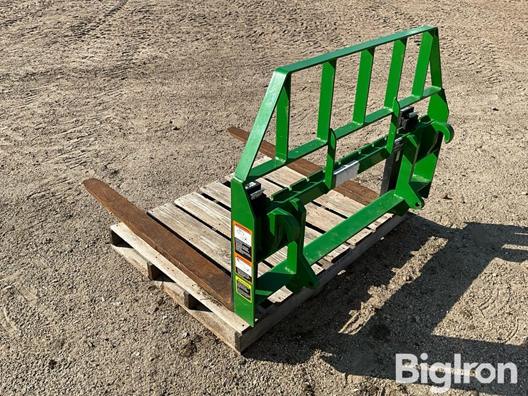 2021-john-deere-48-image-7