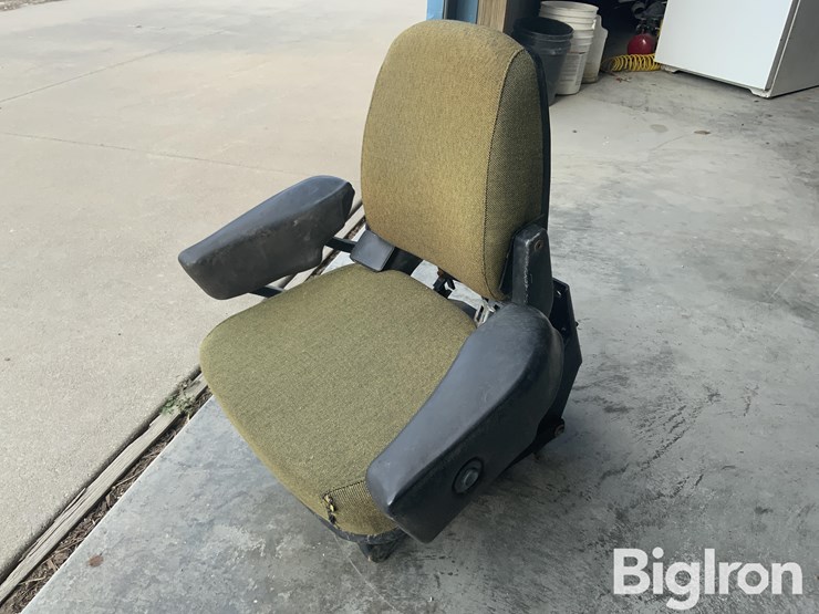 john-deere-4630-image-19