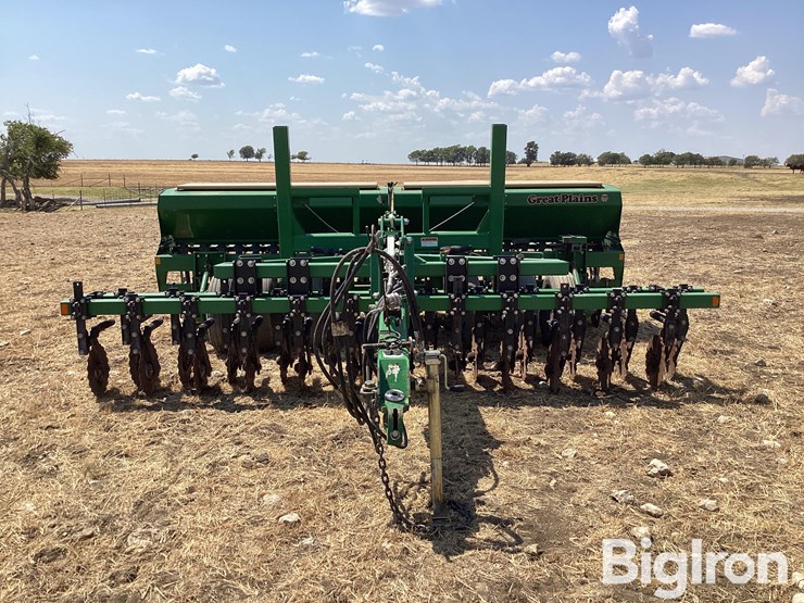 great-plains-solid-stand-1500-image-2