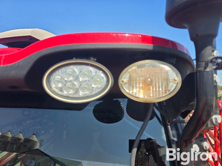 2019-case-ih-trident-5550-image-10
