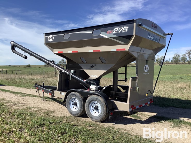 2019-j&m-ec270-image-7