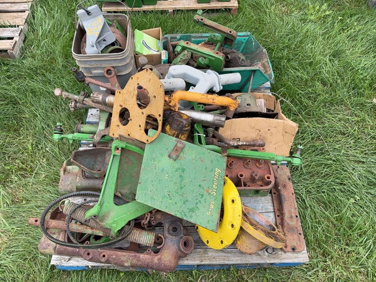 john-deere-dubuque-misc.-parts-image-1