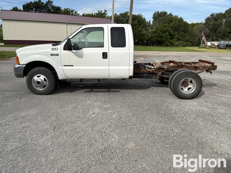 2001-ford-f350-image-8
