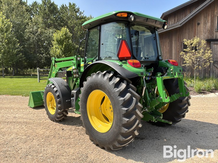 2016-john-deere-5100m-image-7