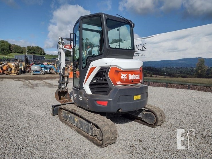 2023-bobcat-e35r2-image-35