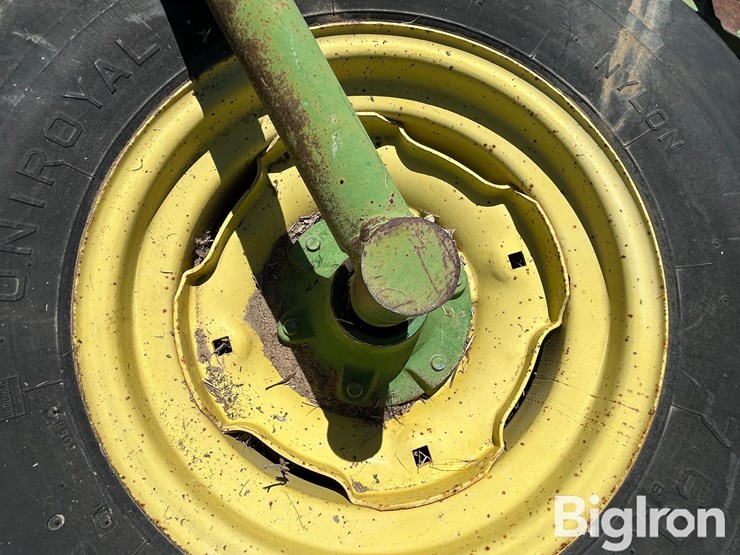 john-deere-10-image-14