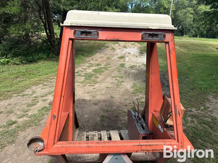 allis-chalmers-7000-image-16