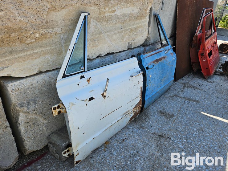 chevrolet-k5-image-1