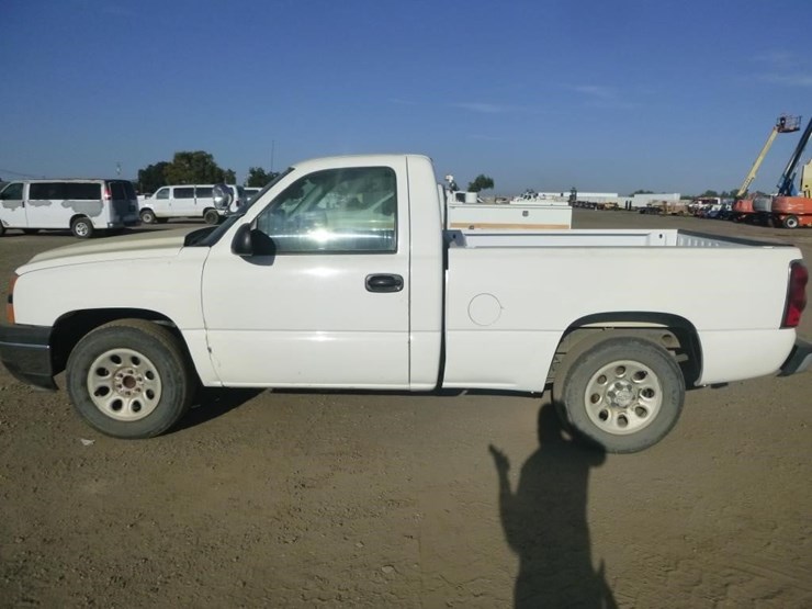 2006-chevrolet-silverado-1500-image-6