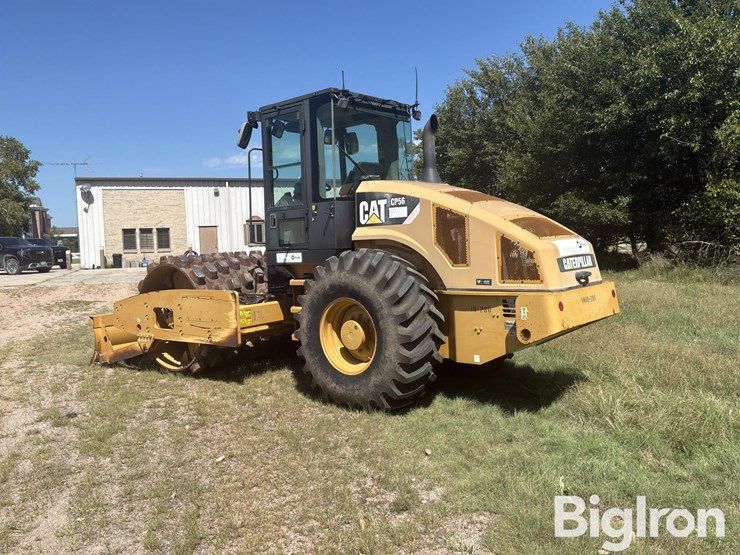 2009-caterpillar-cp56-image-7
