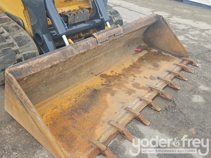 2019-deere-333g-image-14