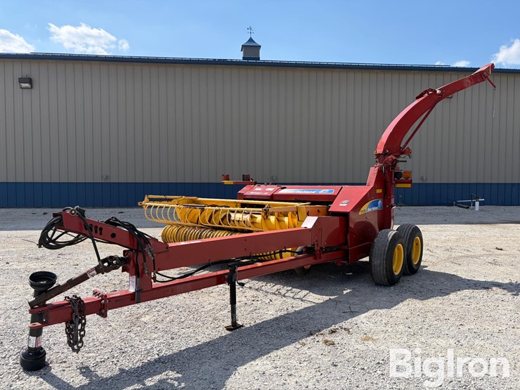 2009-new-holland-fp230-image-1