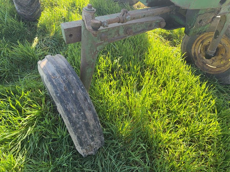 john-deere-420-image-14