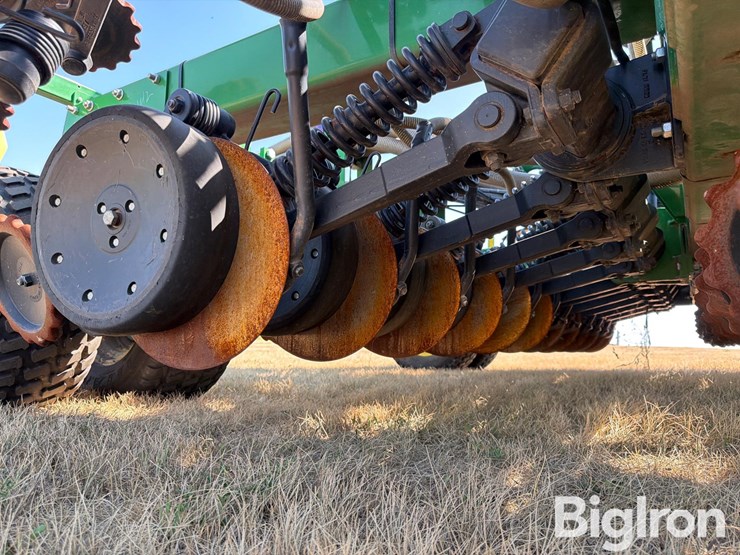 2019-john-deere-1890-image-18