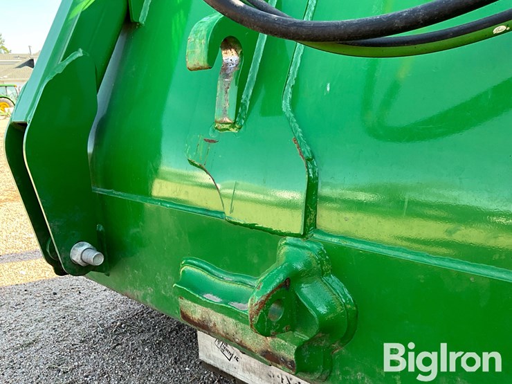 john-deere-7-image-12