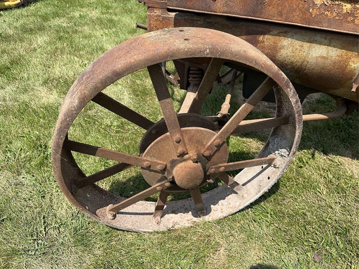 mccormick-deering-22-36-image-21