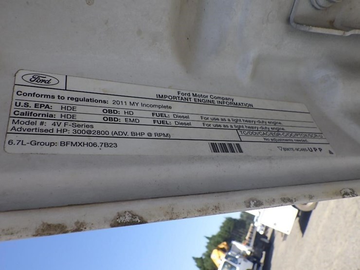 2011-ford-f550-image-51