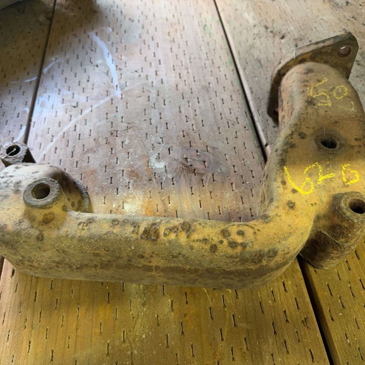 John Deere 620LP Manifold