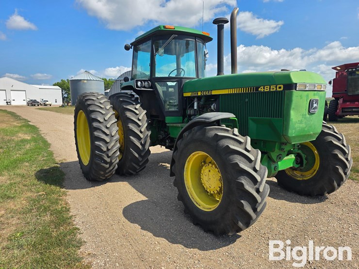 1983-john-deere-4850-image-3