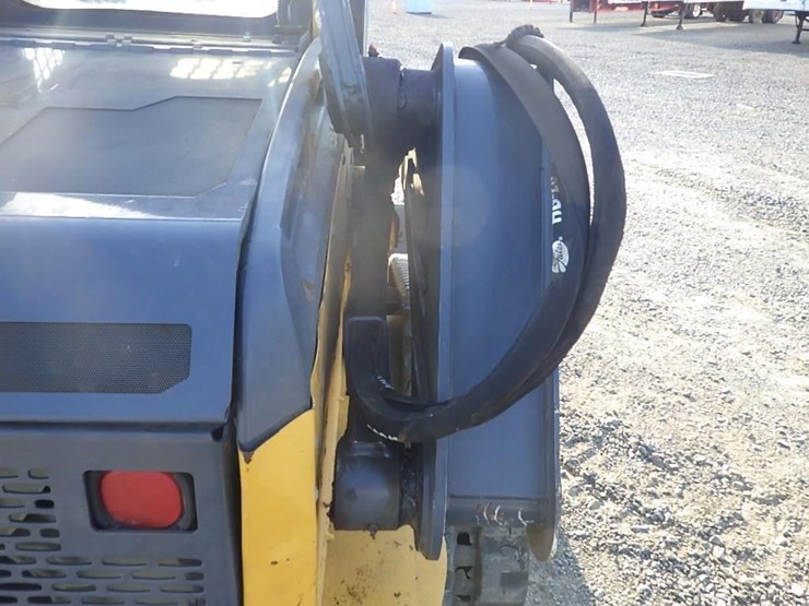 deere-325g-image-22