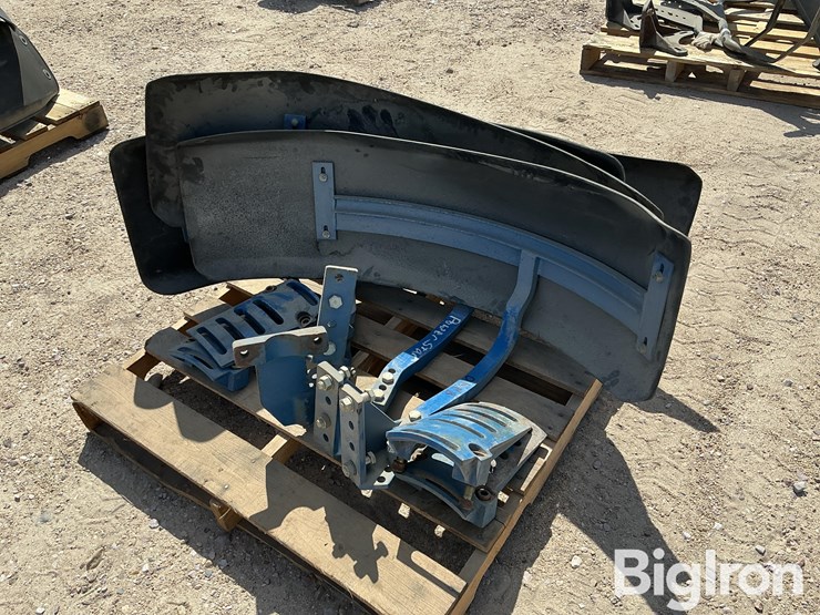ford-8240-image-1