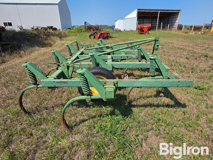 john-deere-1610-image-4
