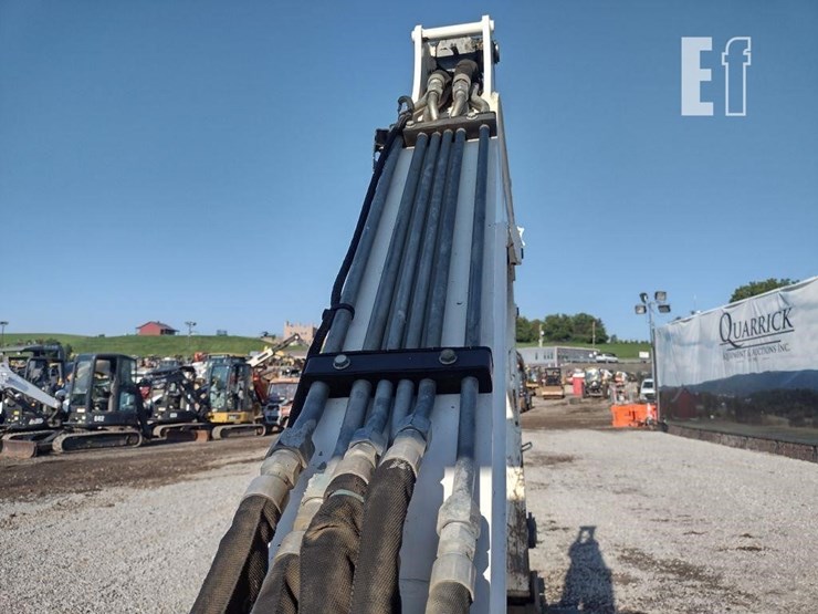 bobcat-e32-image-26