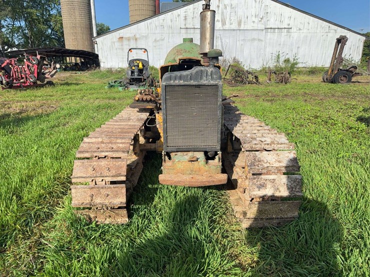 john-deere-420c-image-3