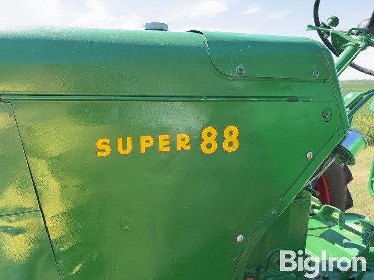 1958-oliver-super-88-image-11