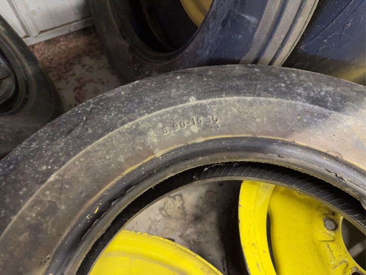 front-tire-and-rim-assortment-image-10