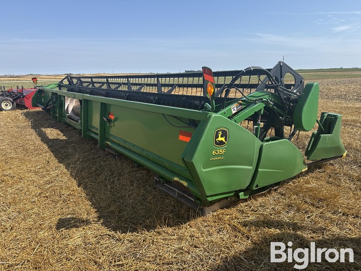 john-deere-635f-image-5