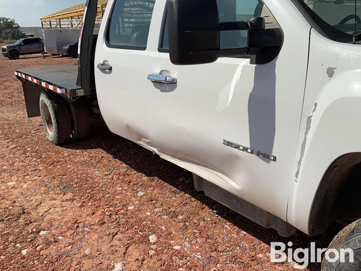 2012-chevrolet-silverado-3500-image-12