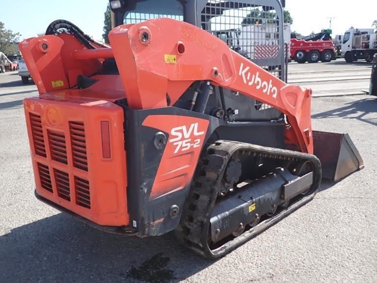 2023-kubota-svl75-2-image-3