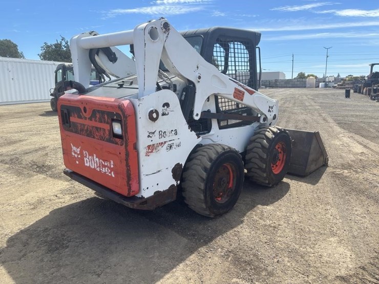 2017-bobcat-s740-image-3