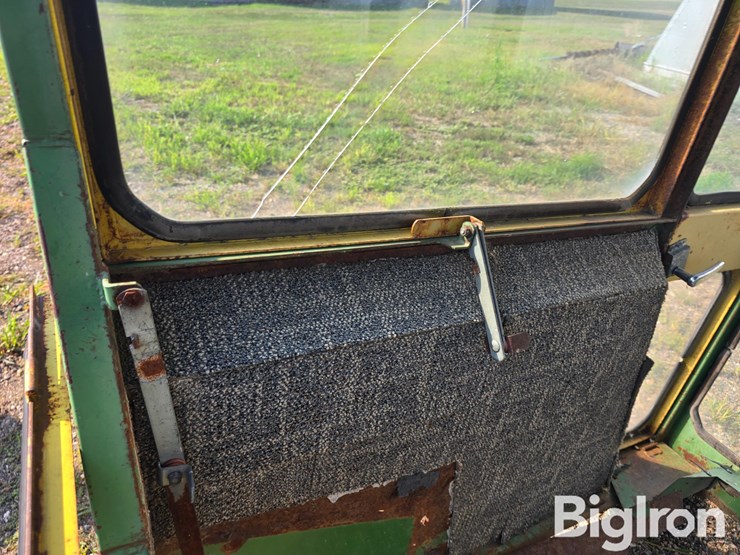 john-deere-4020-image-10