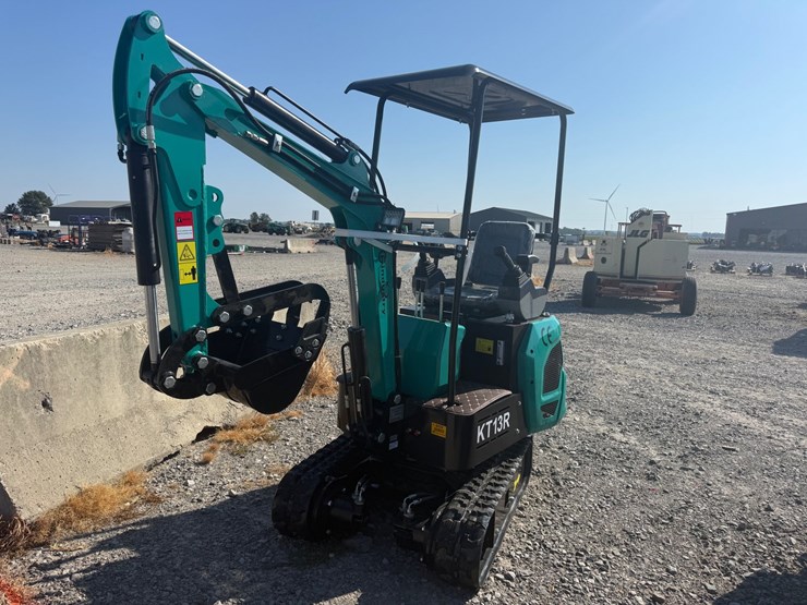 #74-•-unused-2026-cfg-kt13r-mini-excavator-kt13r26a106300367-inv#4439-image-1