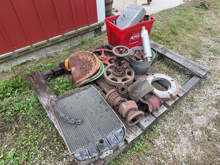 for-tractor-&-assorted-tractor-parts-image-1