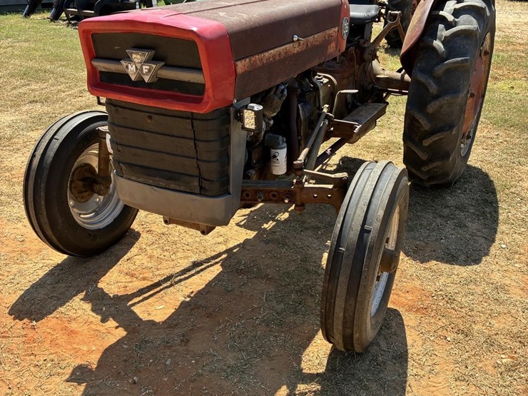 1971-massey-ferguson-135-image-3