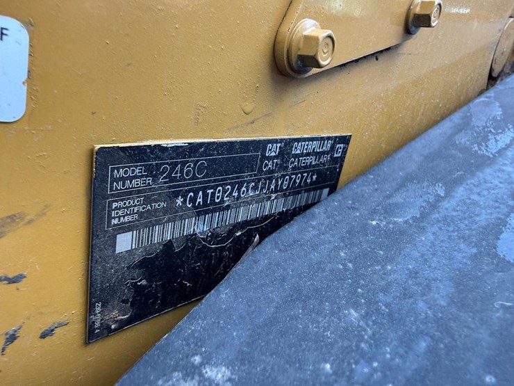 2012-caterpillar-246c-image-28