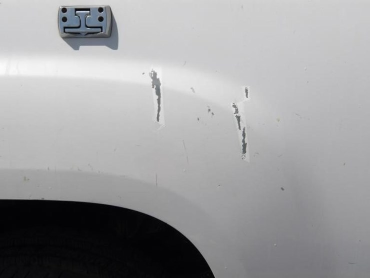 2012-gmc-sierra-3500-image-5