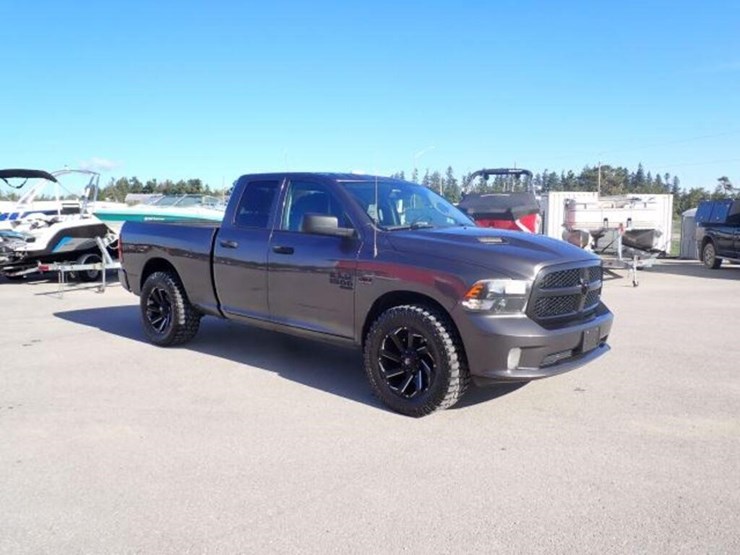 2019-dodge-1500-image-3